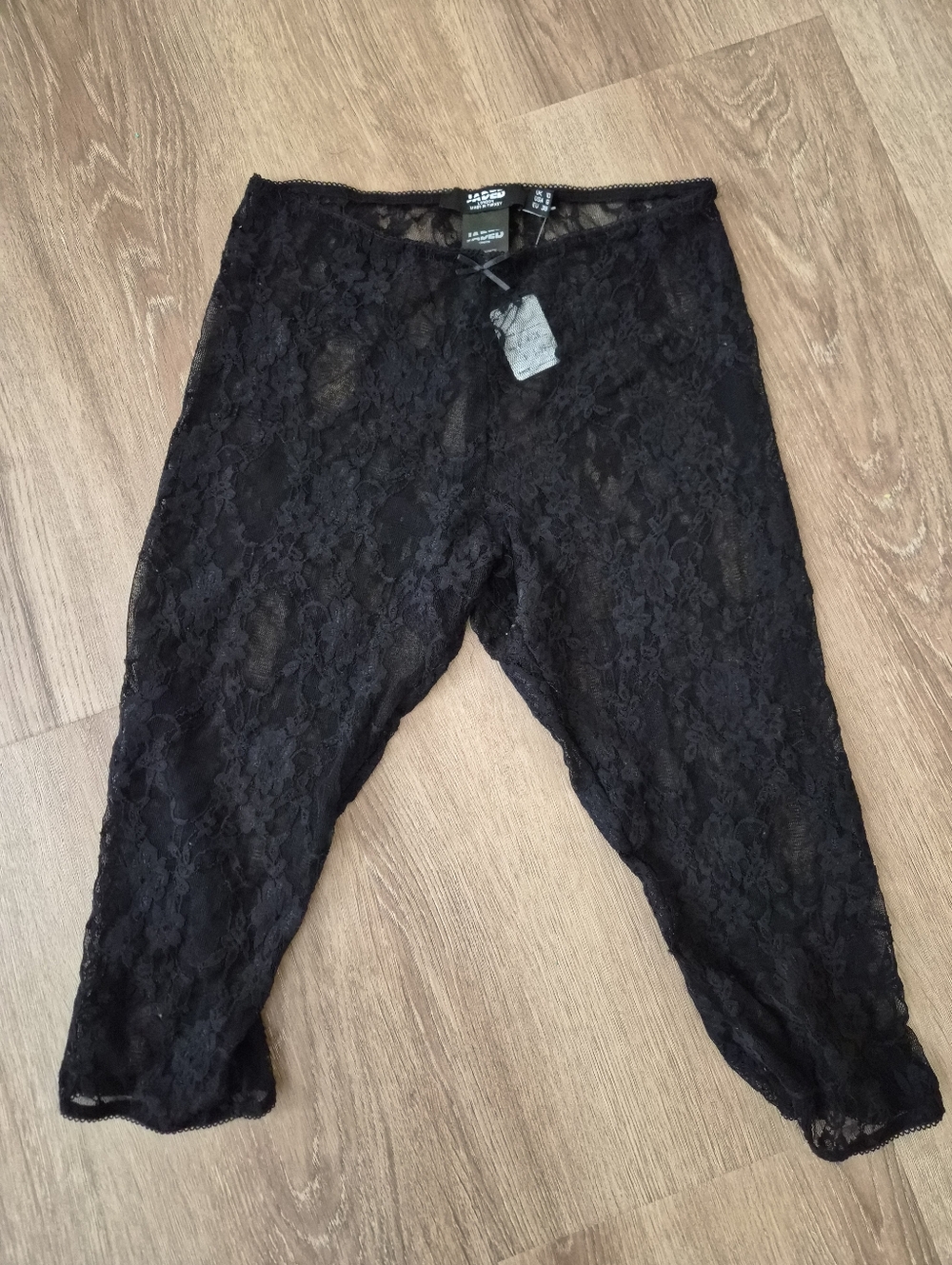 Jaded London Black Floral Lace Capri Leggings 6